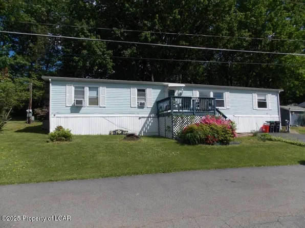 369 West Dr, Jenkins Township, PA 18640