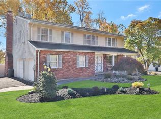 173 Rutgers Rd E, Orangeburg, NY 10962