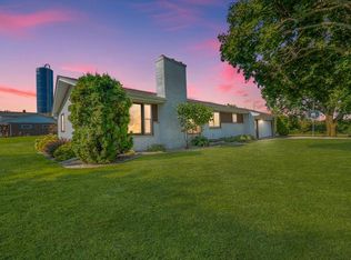 10671 Bay Shore Rd, Brussels, WI 54204