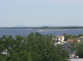 11 Waterwitch Ave, Highlands, NJ 07732