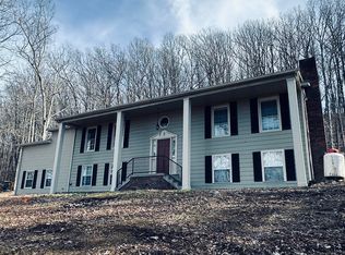 1321 Paint Lick Rd, Berea, KY 40403