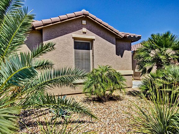 2nd image of 18438 W Saguaro Ln