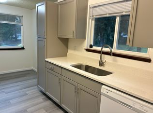 5708 16th Ave SE APT D, Lacey, WA 98503