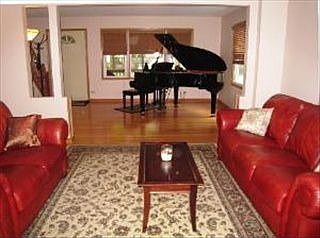 3rd image of 16908 Elm Lane Dr