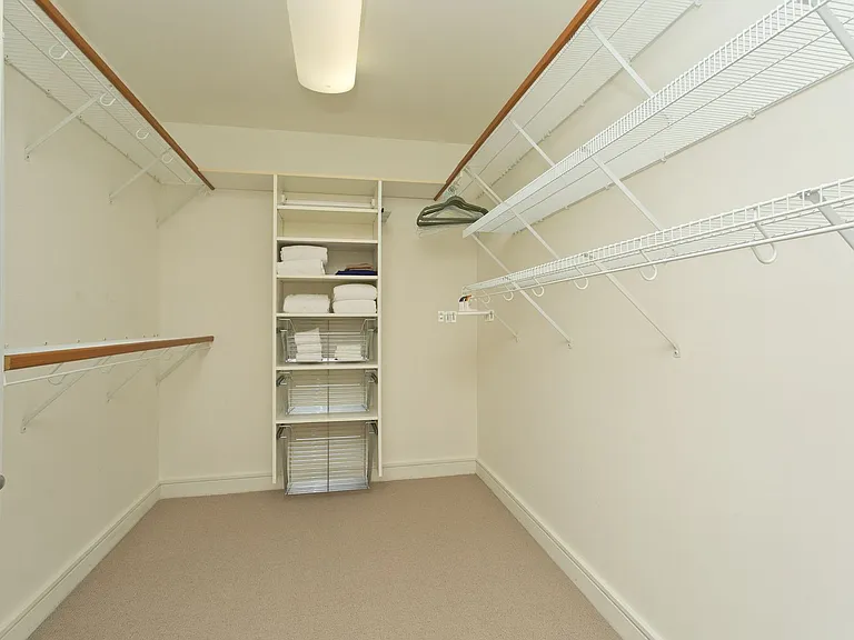 1288 Ala Moana Blvd #24A — Photo 4