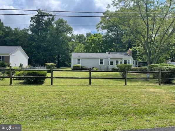5131 1st Rd, Fairfax, VA 22030