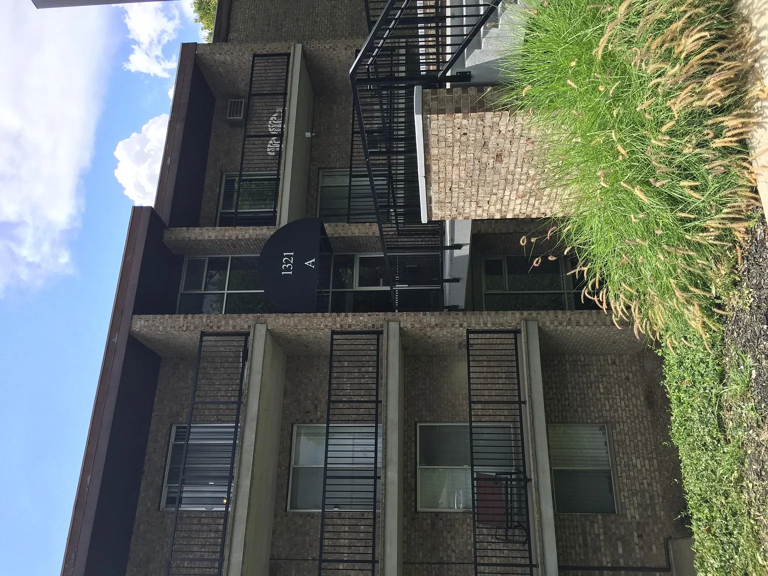 Sonsrena Apartments — Photo 3