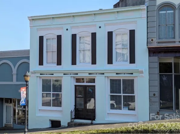 101 Gadsden St, Chester, SC 29706