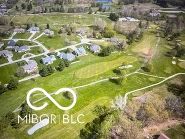 2520 Sunderland Dr, Martinsville, IN 46151