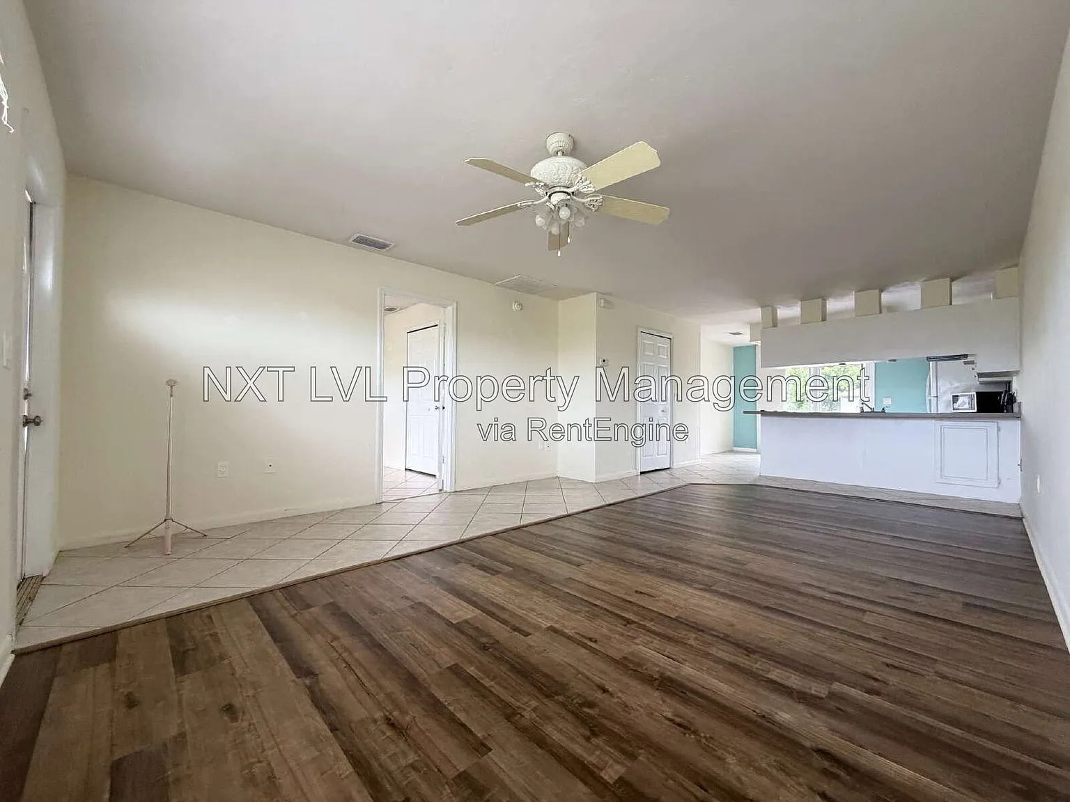 2 bed, 2.0 bath, 1000 sqft, $1,495 — Photo 2