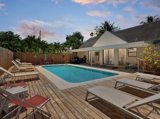 212 SW 1st Ave, Hallandale, FL 33009