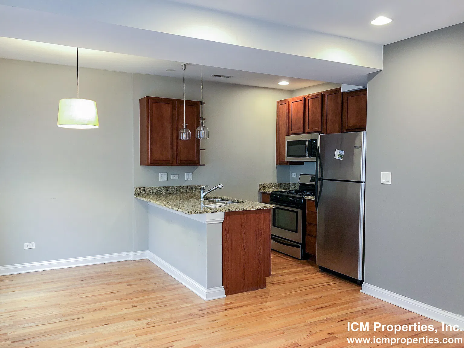 1 bed, 650 sqft, $2,350 — Photo 3