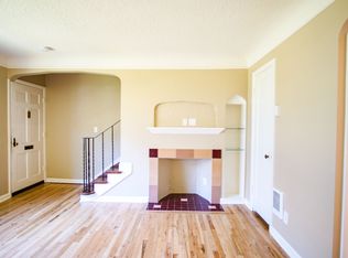 In the Heart of NW-Mid-Century 2Bdr Lives Like a Little House!, Portland, OR 97210