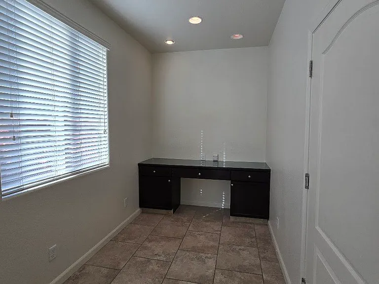 3246 Monterosa Ln — Photo 14