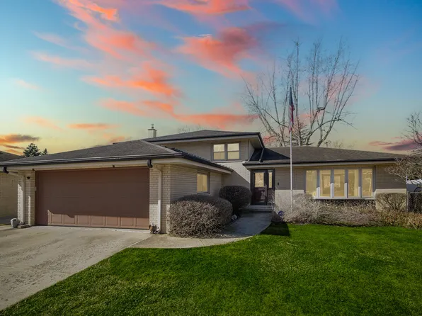 12726 S Auburn Ave, Palos Heights, IL 60463