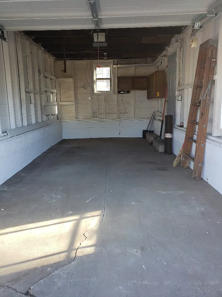 3 bed, 1200 sqft, $3,200 — Photo 4