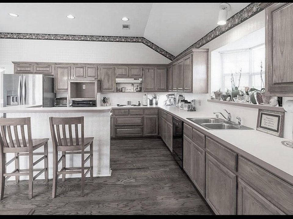 1st image of 4431 Jenning Dr