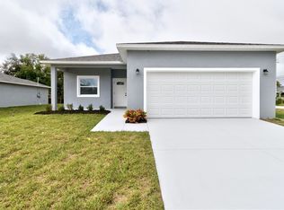 8685 101st Ct, Vero Beach, FL 32967