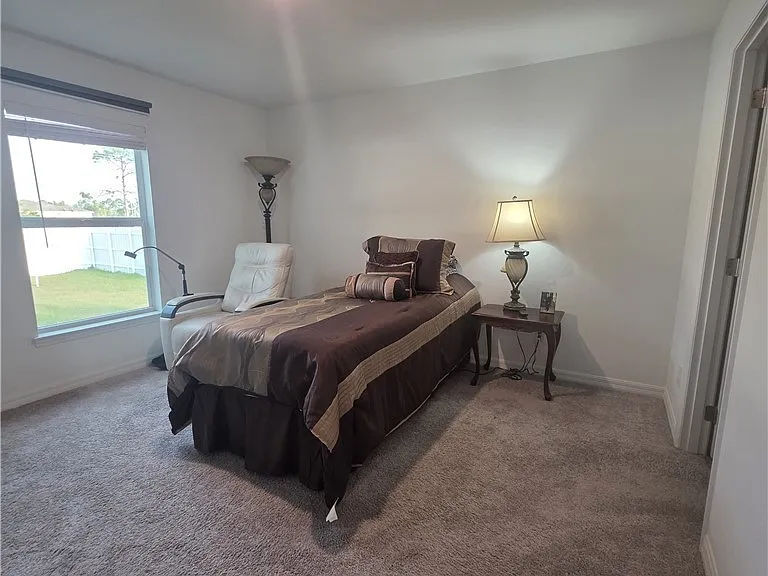 4421 NE 15th Place Cpe — Photo 7