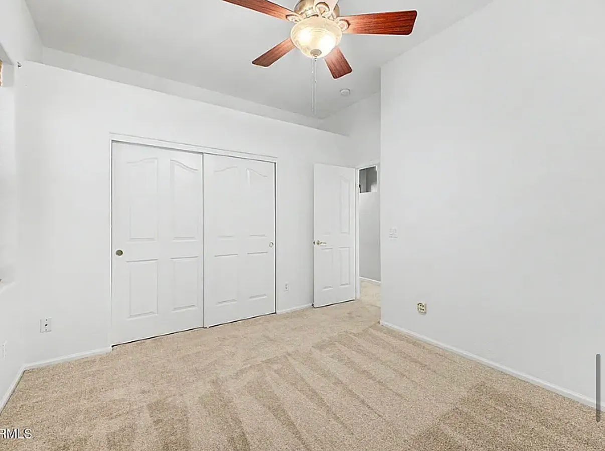 3 bed, 1738 sqft, $2,300 — Photo 4