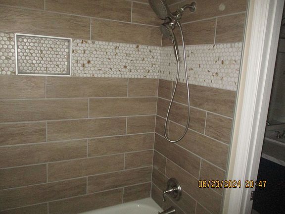 5th image of 1903B Elkhorn Dr