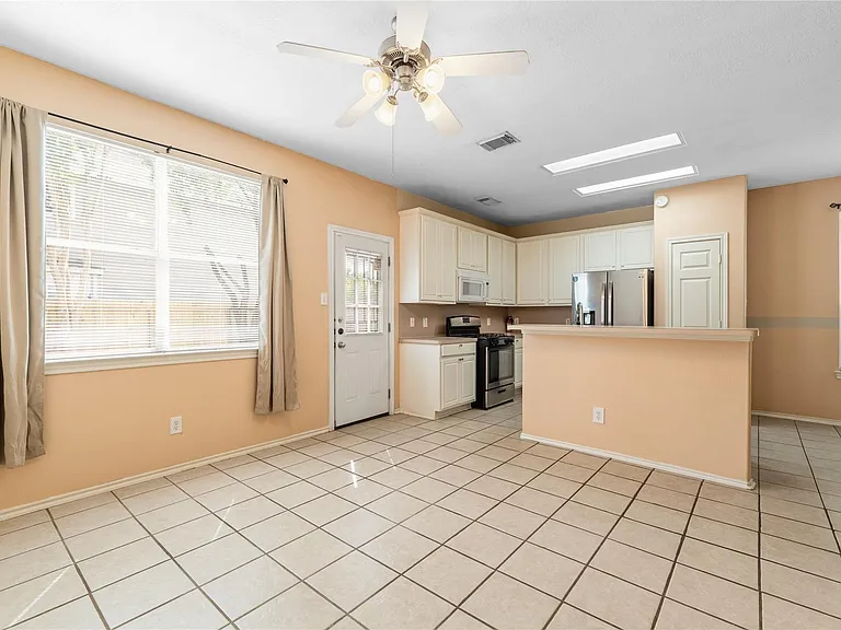 3318 Palston Bend Ln — Photo 13