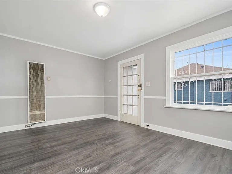 456 1/2 W 59th Pl #456 — Photo 4