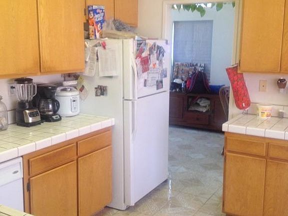 4th image of 37070 Pine Valley Ct