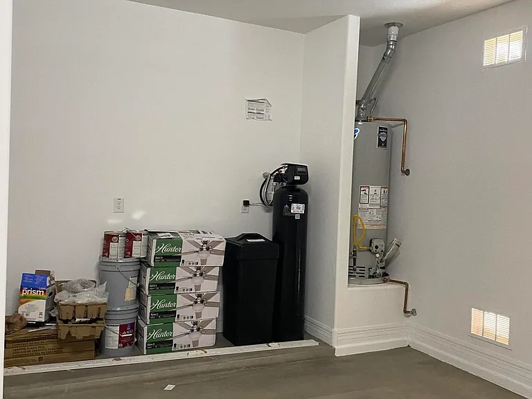 8826 W Medlock Dr — Photo 24