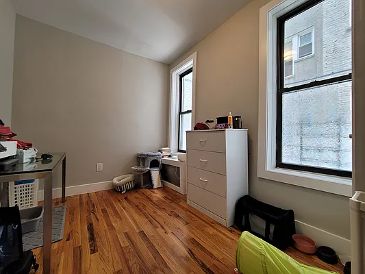 Rented by Lodger Corp | media 23