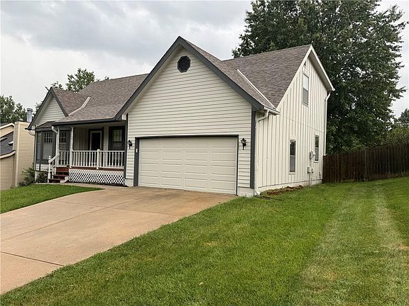 3rd image of 4201 NW 64th Pl