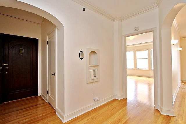 2nd image of 1895 Pacific Ave APT 202