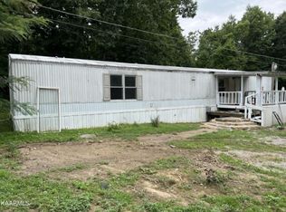 45 Findley Rd, Crab Orchard, TN 37723