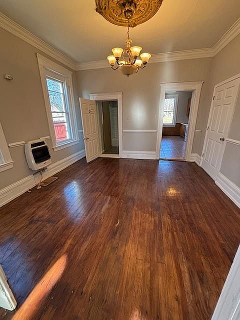 2nd image of 69 Main St