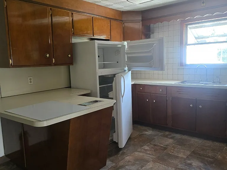 2 Miner St #2 — Photo 6