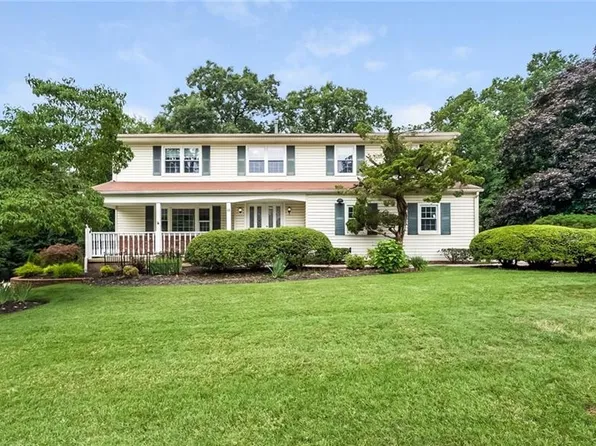 68 Minuteman Cir, Orangeburg, NY 10962