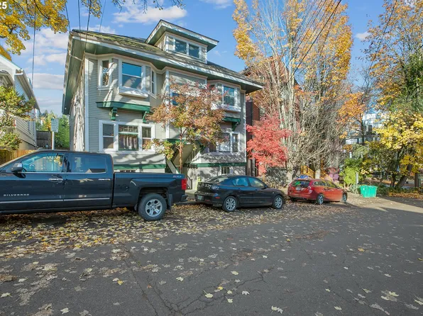 2717 SW 2nd Ave, Portland, OR 97201