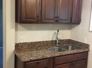 2940 Weaverton APT 3, Rochester Hills, MI 48307