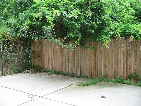 4th image of 1528 N 17th St APT 1R