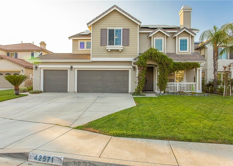 2nd image of 42571 Sauternes Ln
