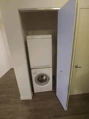 Rented by AvalonBay Communities (Manual) | media 32
