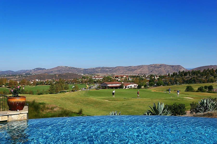 1st image of 7862 Entrada De Luz E