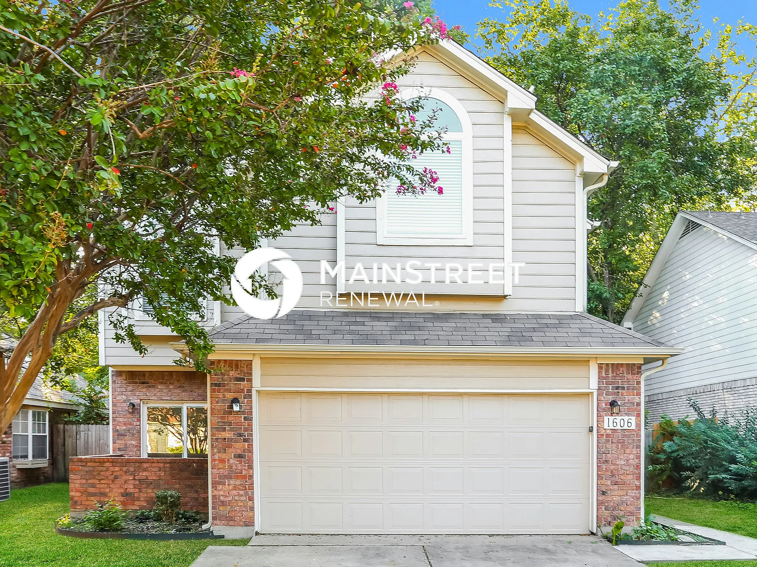 1606 Allen Dr — Photo 1