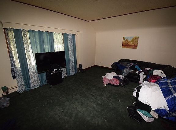3rd image of 639 Lasalle Ave