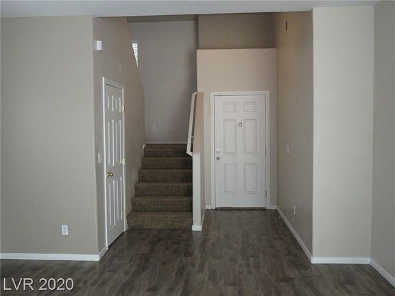3rd image of 5733 Distant Drum St