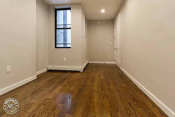 Rented by MySpaceNYC | media 18