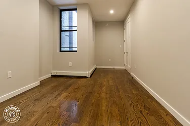 Rented by MySpaceNYC