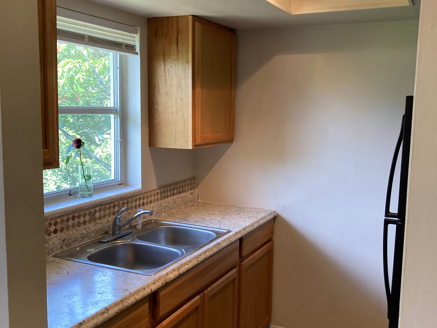 221 SE 3rd Ave — Photo 3