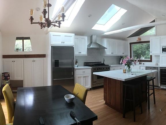 Newly remodeled chef's kitchen