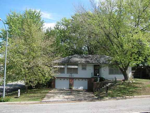 4th image of 2413 Cougar St